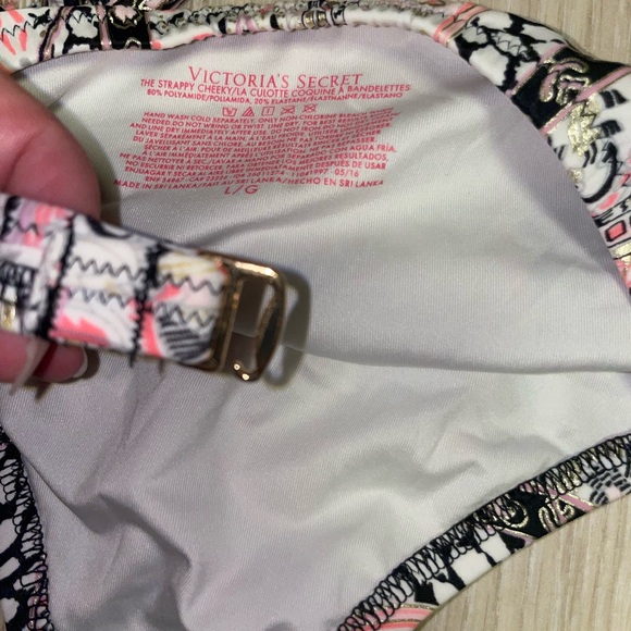 Victoria's Secret Strappy Cheeky Bikini Set Lg Bottom 36B Top - Picture 7 of 12